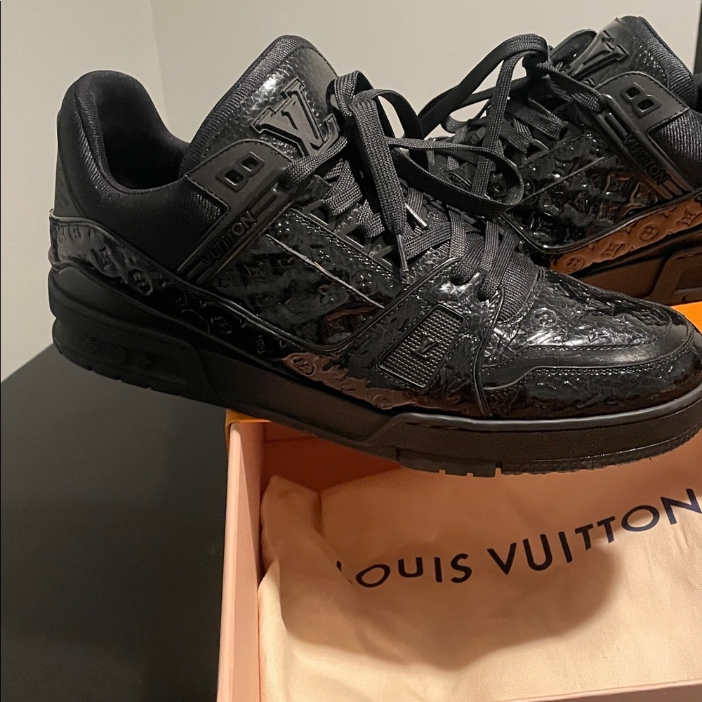 Louis Vuitton Shiny Black Monogram Sneakers - Picture 2 of 4